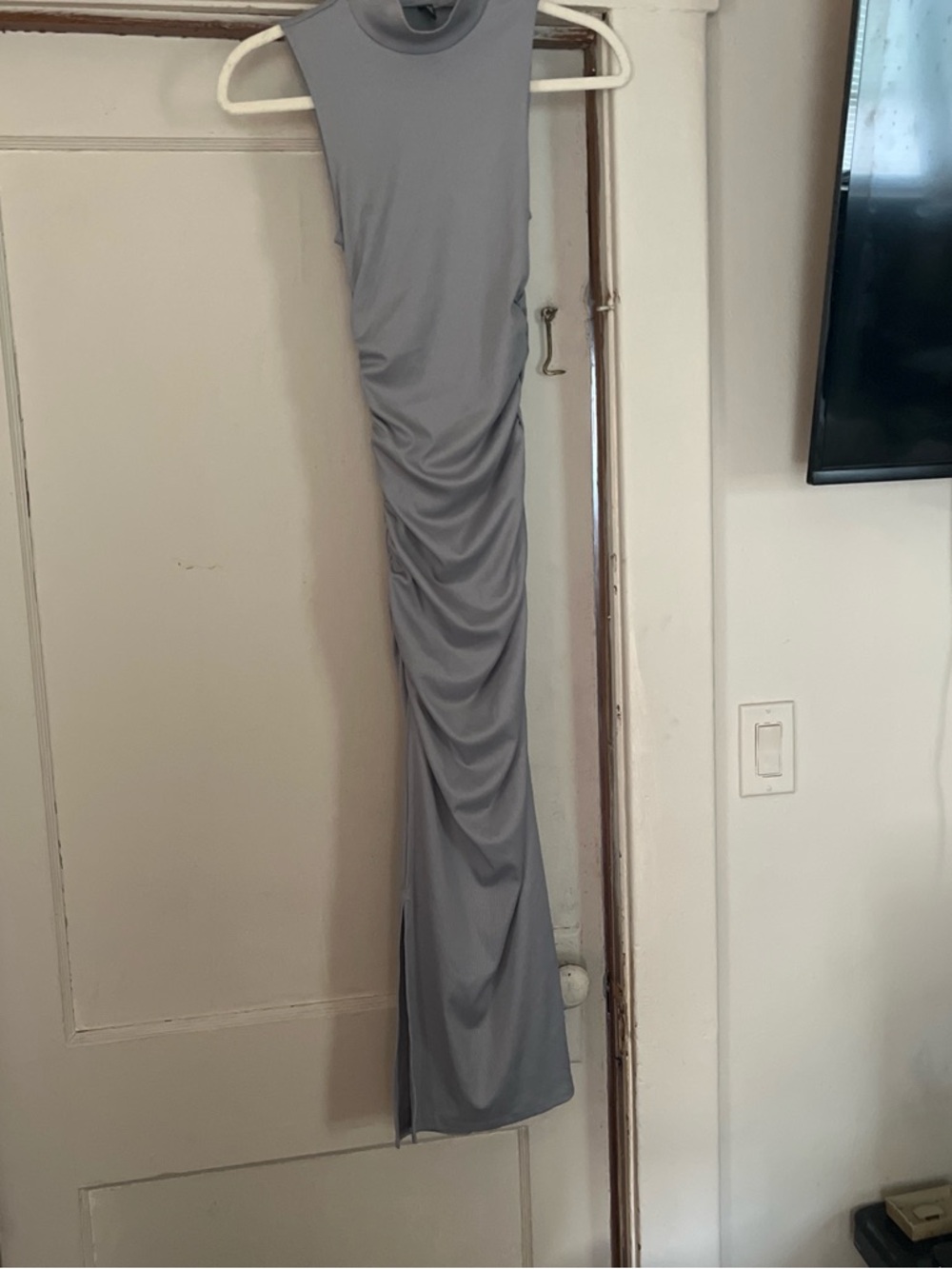 H&M Ribbed Turtleneck Top in Light Gray